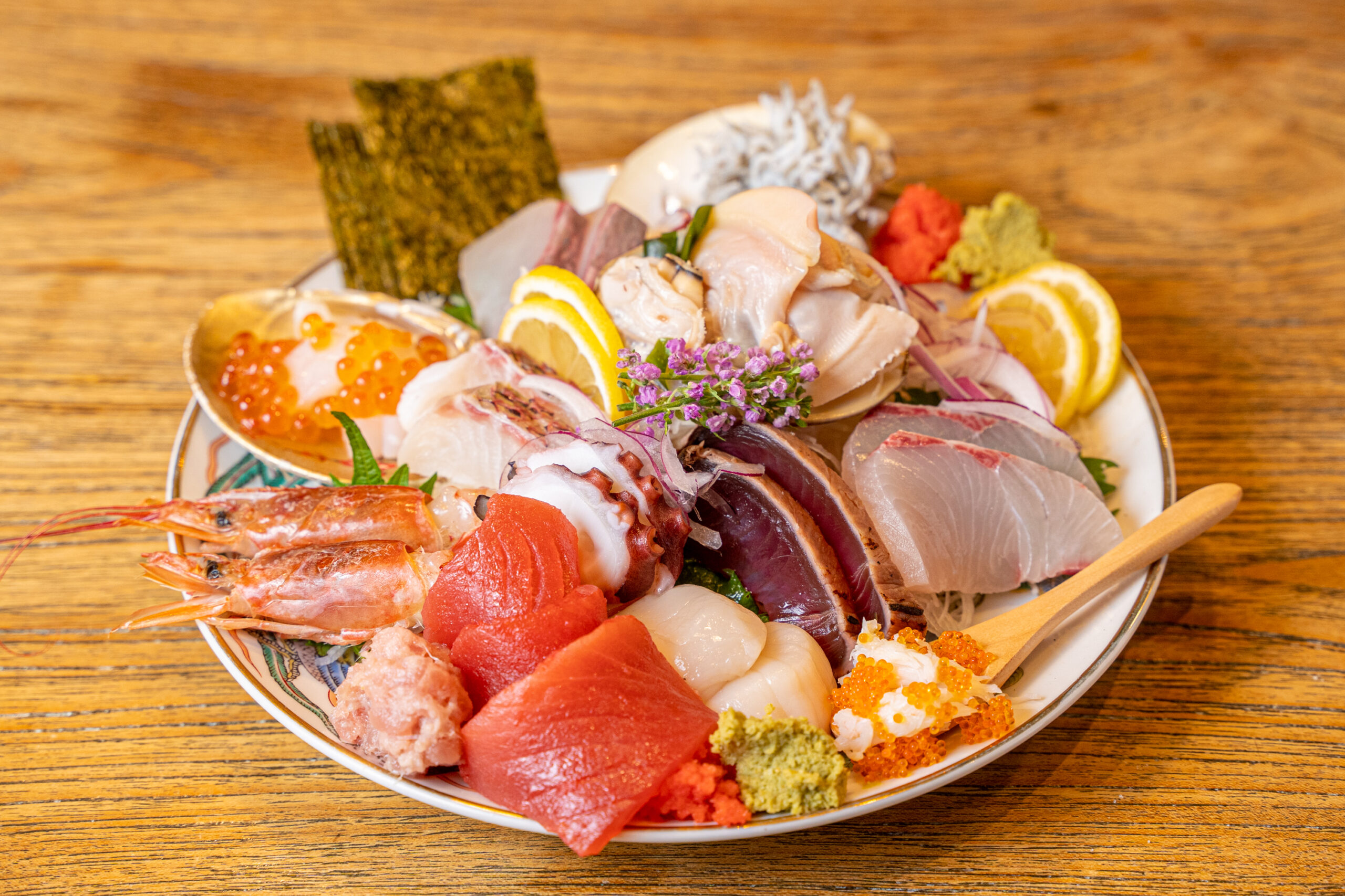 大漁酒場　魚樽本店の特徴